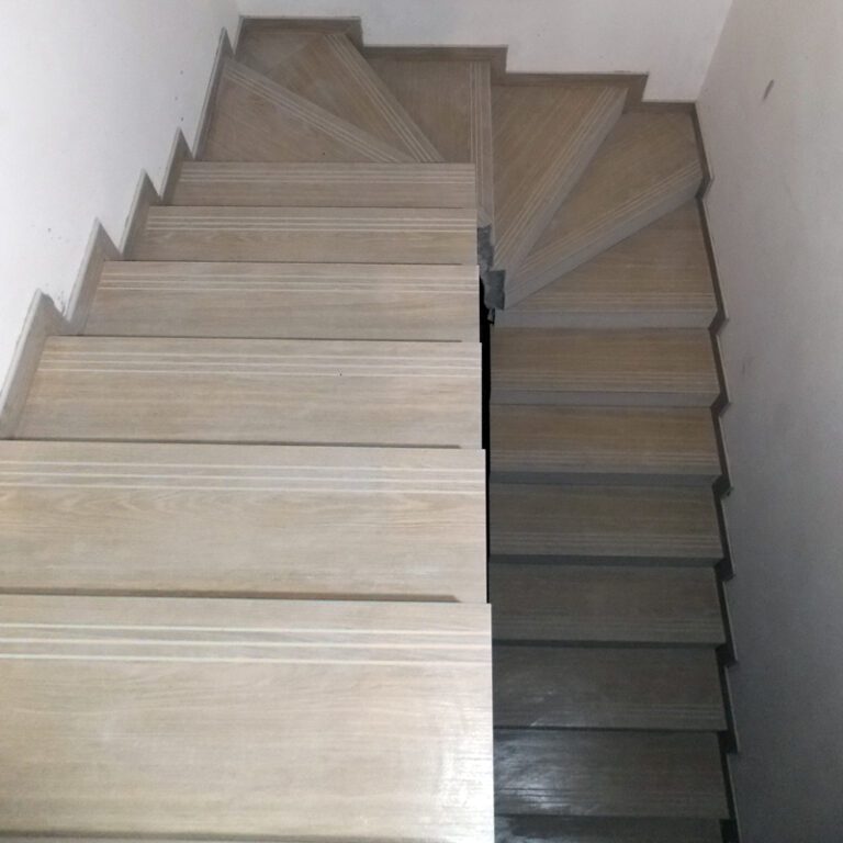 Керамогранитные ступени для лестниц