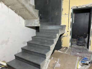 Лестница из плитки