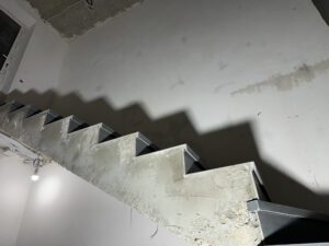 Отделка лестниц в Краснодаре