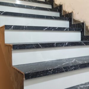 Лестница из керамогранита